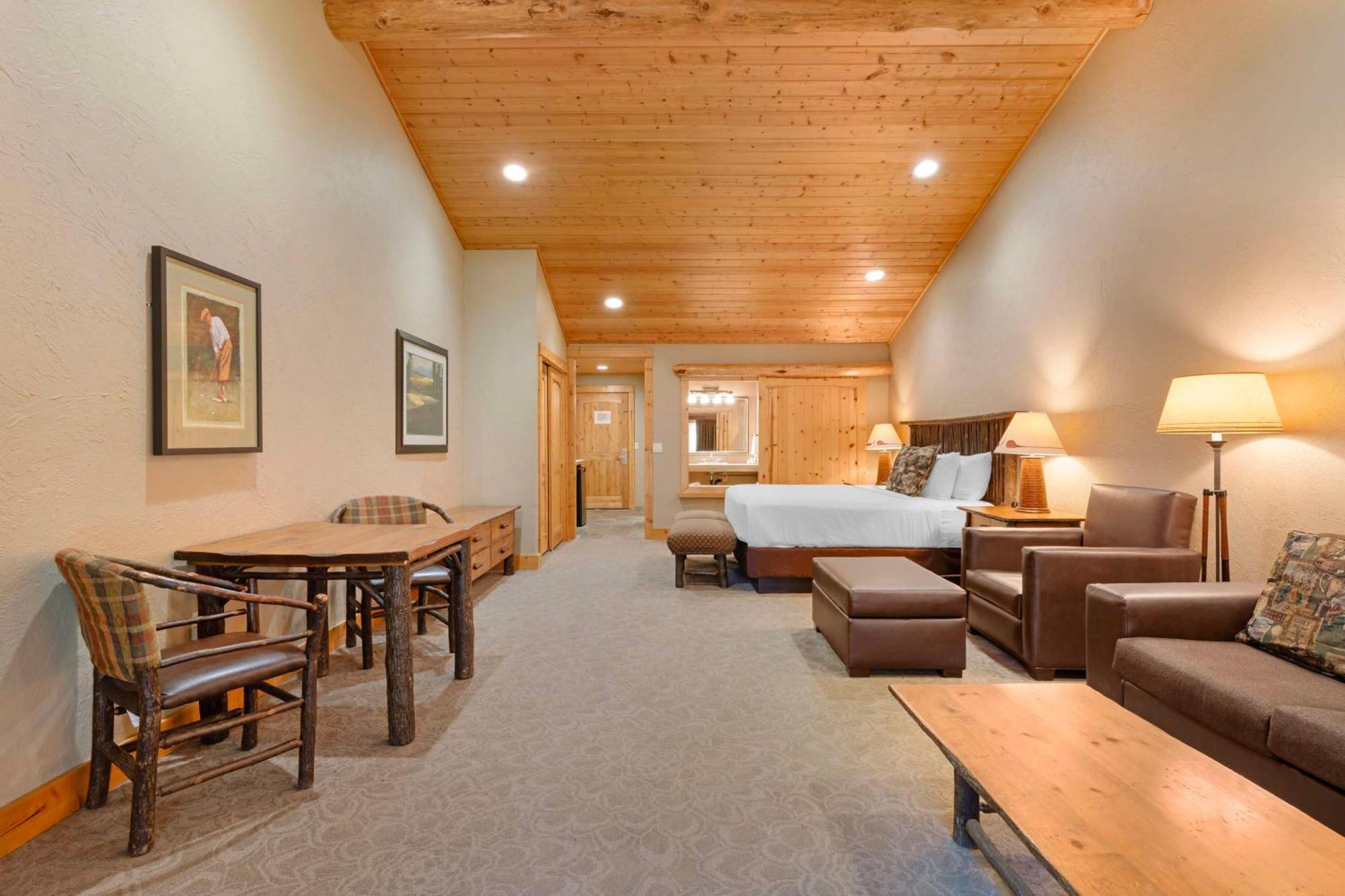 Best Western Ponderosa Lodge Сістерс Екстер'єр фото